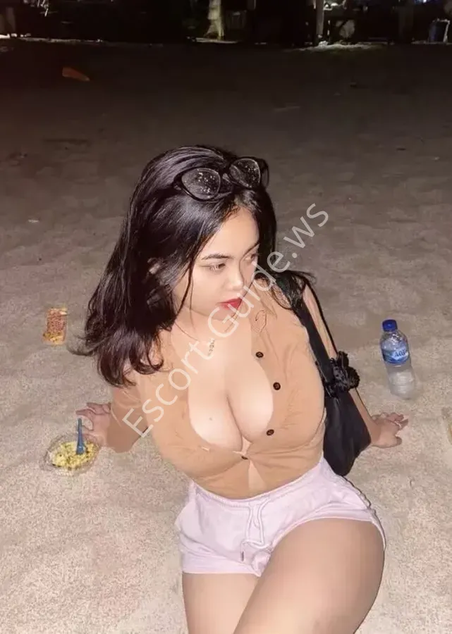 Layla, Asiatica