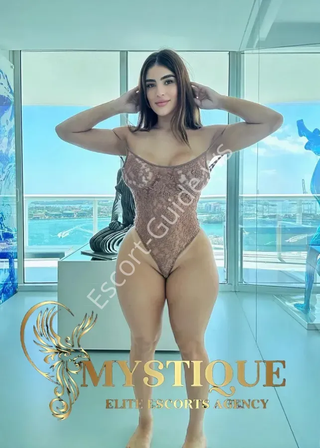 Bonita Mystique, Caucasico