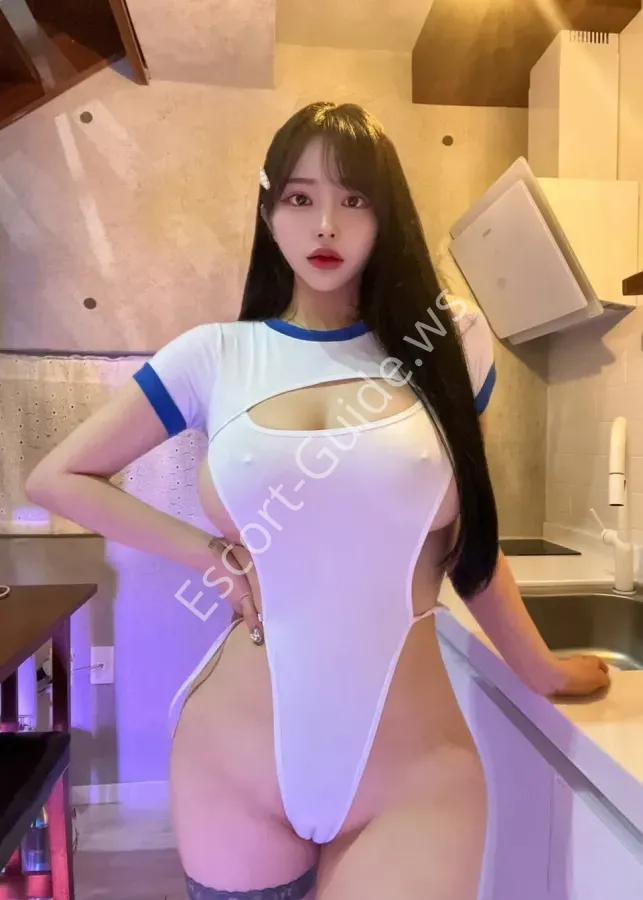 Koyanagi Ritsuka, Asiatico