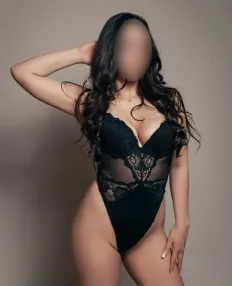 Oriana, Latina